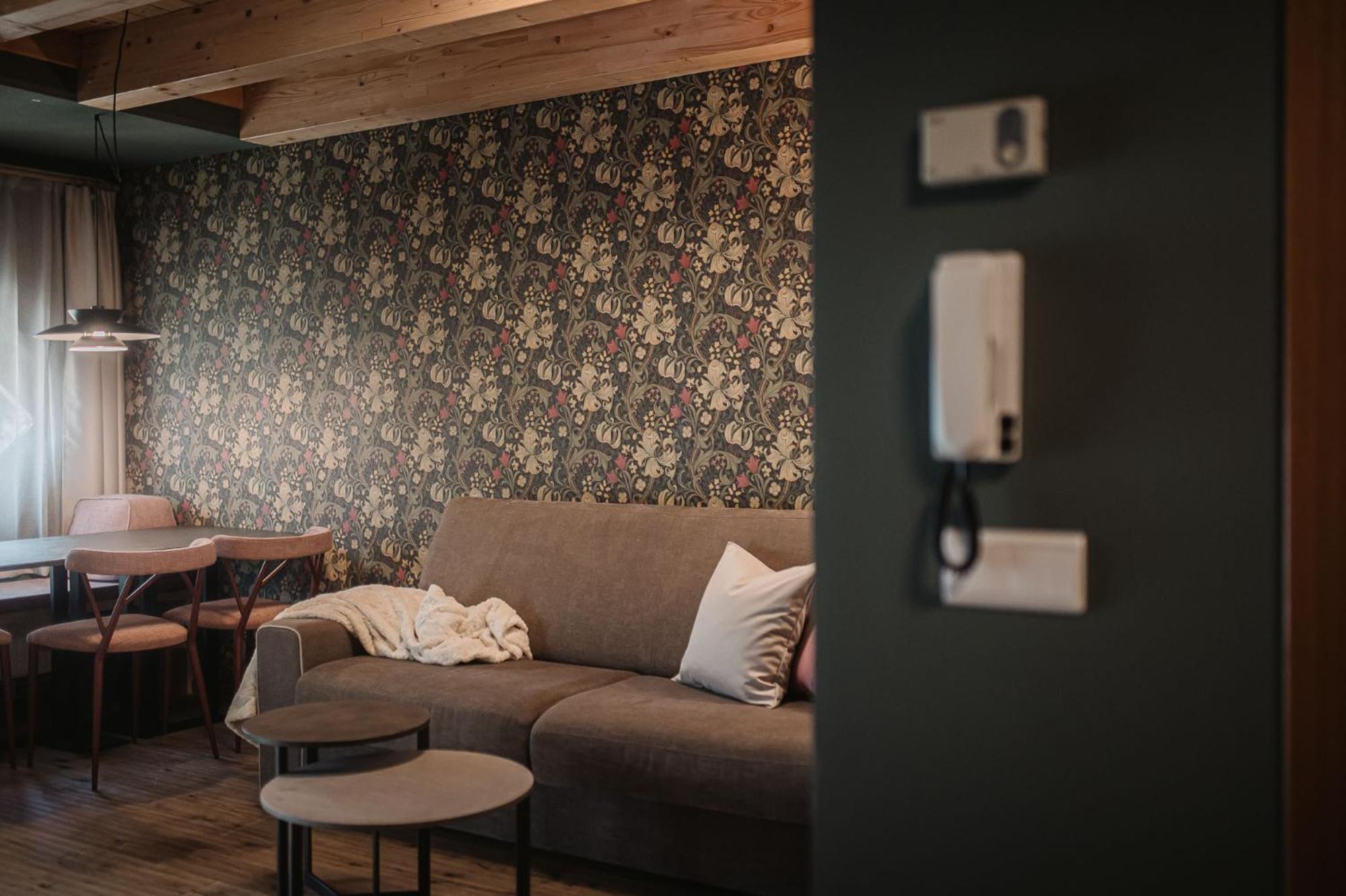Nancy'S Holiday Homes Dolomites ราซุน ดิ ซอตโต ภายนอก รูปภาพ