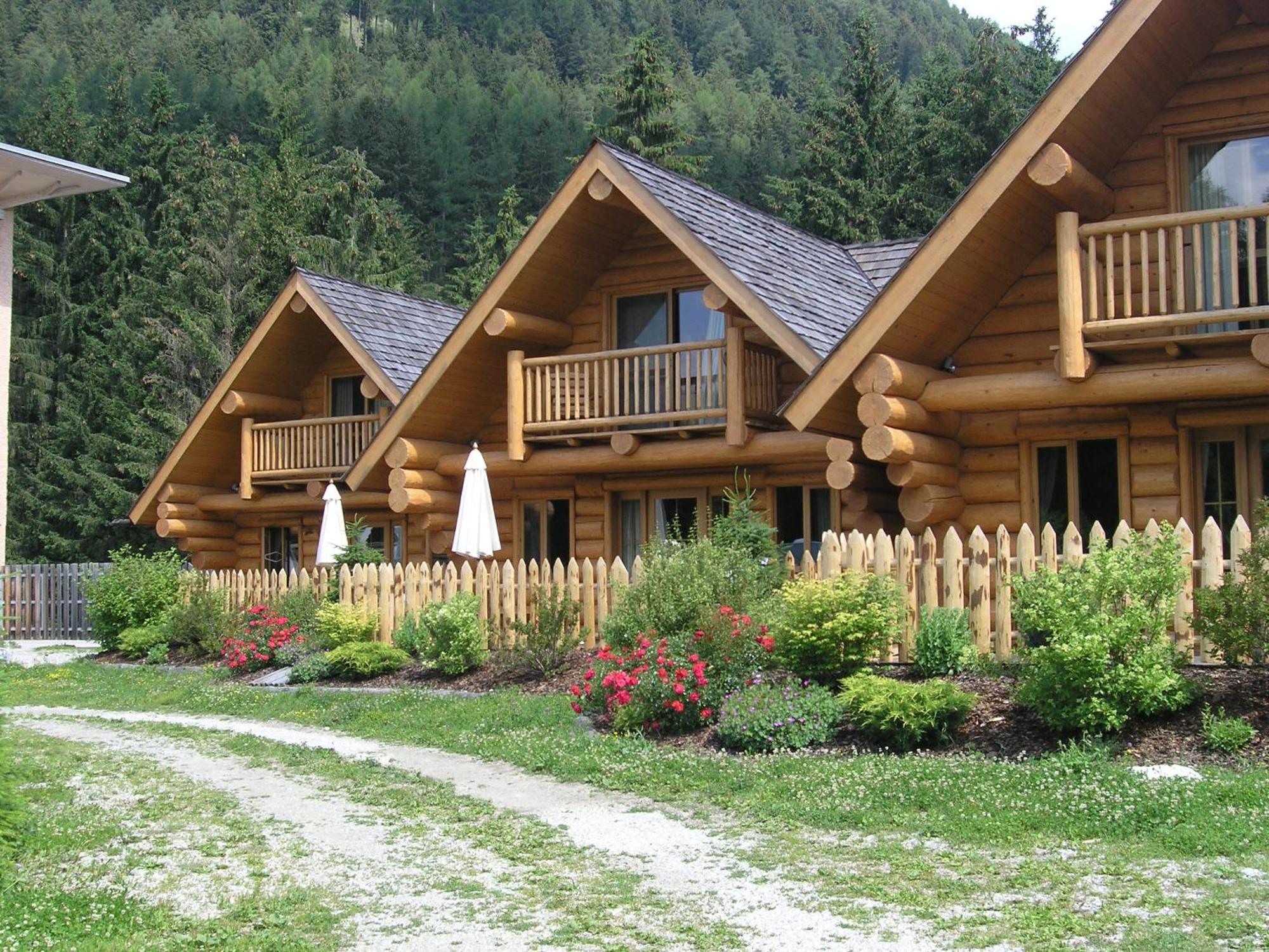 Nancy'S Holiday Homes Dolomites ราซุน ดิ ซอตโต ภายนอก รูปภาพ